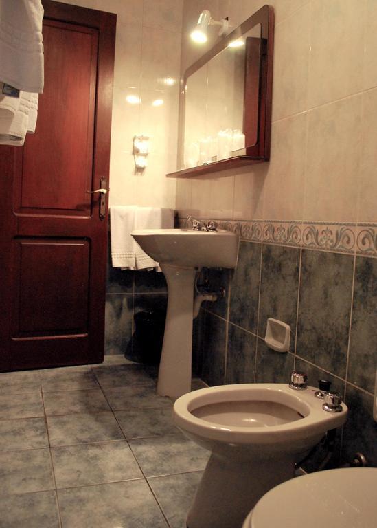 Hotel Leoncia Colonia del Sacramento Værelse billede